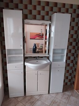 Koupelnový nábytek