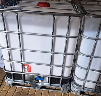Nádrž  na vodu 1000l, IBC nádrž
