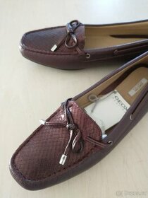NOVE Dámské mokasíny GEOX velikost 40 (stelka 26cm)