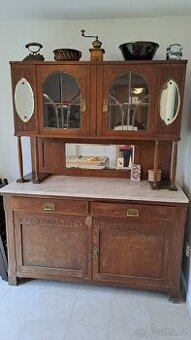 Kredenc po babičce