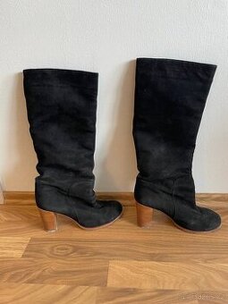 Dámské černé semišové kozačky