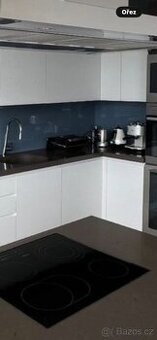 Sklenema zástěna do kuchyne 3 ks