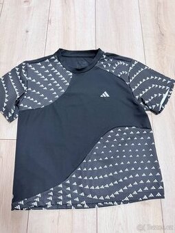 triko adidas crop top nove