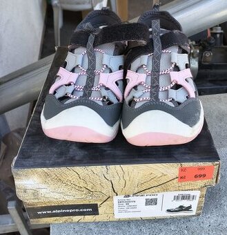 Dívčí sandály Alpine pro