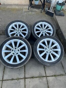 Alu kola vw r 17” -5x112
