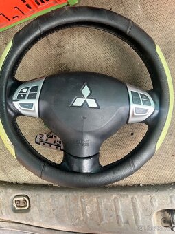 Volant Mitsubishi lancer