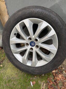 Elektrony ford kuga 7,5JX17H2 pneu
