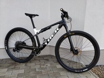 Trek Supercaliber 9.7 karbon rám i kola.Velikost M/L