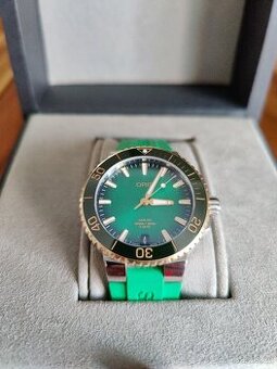 Zlaté Oris Aquis Gold/Green