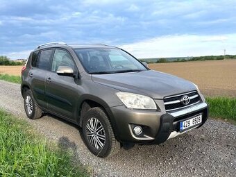 Toyota RAV4, 2.2 2AD 110kW 4x4