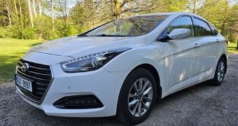 HYUNDAI I40 1,7CRDI Nový v ČR 2016 143TKM Servisní kniha
