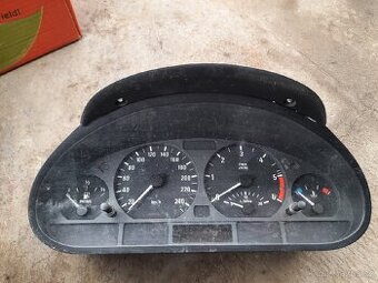 Budíky BMW e46 diesel