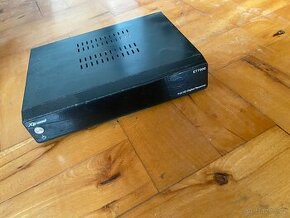 satelitni box ET7000