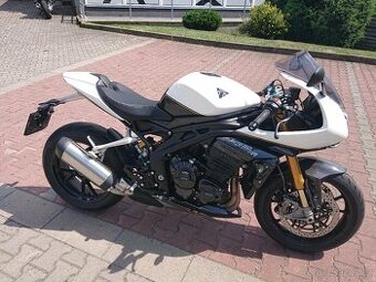 Triumph Speed Triple RR 2022 TOP