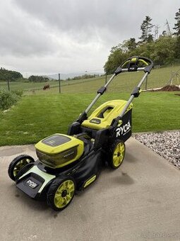 AKU sekačka Ryobi, 2ks baterie, rychlonabíječka