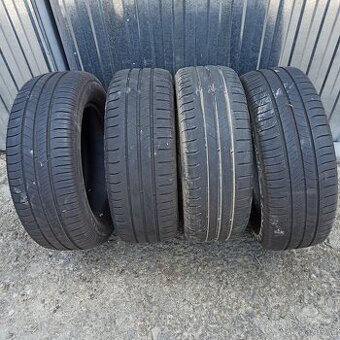 Letní pneu 215/60 R16