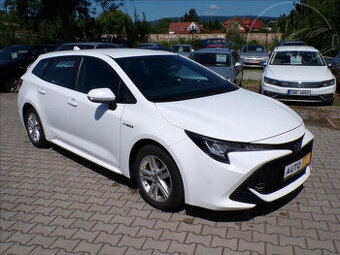 Toyota Corolla 1,8 i TS Hybrid,Active AT-1.MAJITEL