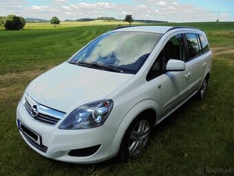 Opel Zafira B1.8,88Kw,rok2014,NOVÉ VČ.R.,1Maj.188258km.serv.