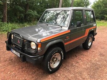 Mitsubishi Pajero I