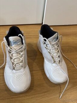 Prodám dětské boty Nike Fight vel. 41