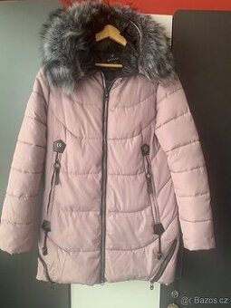 DÁMSKÁ ZIMNÍ ZNAČKOVÁ BUNDA,zn: HANLISI ,vel.46