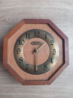 Hodiny Weimar quartz dřevěné