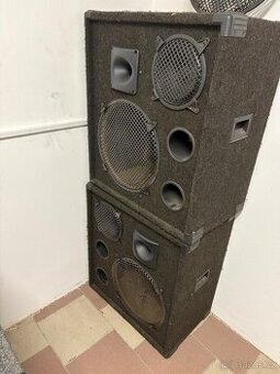 Skelety 3pasmove DAN