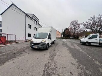 Peugeot Boxer 2.2 HDi / skříň 4,4 m / hydraulické čelo /