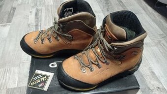 Dámské pohorky Garmont Montana GTX vel.39,5