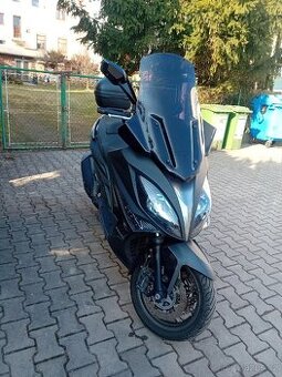 Kymco Xciting 400i ABS sleva