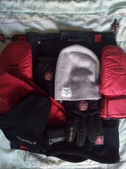 Rukavice,Čepky,Čelenka,Nákrčník,Návleky