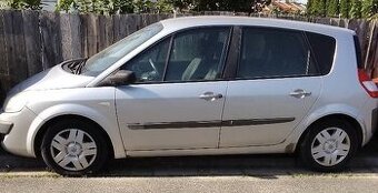 Renault Megane Scenic 2.0 benzín rok 2006