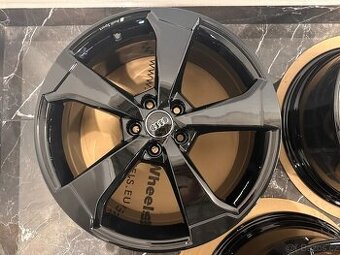 Audi RS3 Sportback R19 Sport Rotor 8V0601025FD