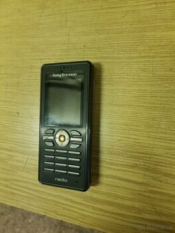 Prodám sony ericsson r300