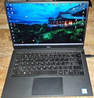 Dell XPS 13
