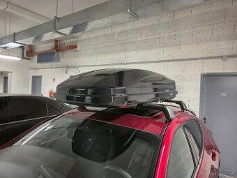 Střešní box HAKR Magic Line 400 černý