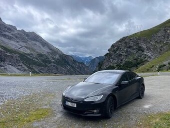 Tesla model s P90D Nabíjení zdarma SC01