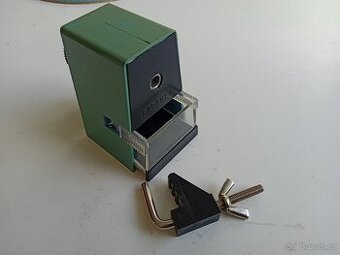 Garant V, retro ořezávátko na tužky, ČSSR