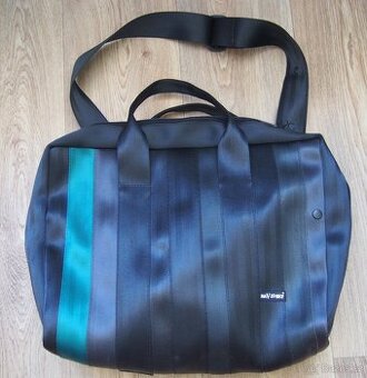 taška, kabelka, brašna Navzdory originál nová