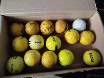 15 golfových míčků