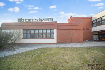 Prodej komerční nemovitosti, 320m2, Řečany nad Labem