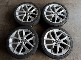 Alu kola 5x112 - Seat 225/40 R18 - original