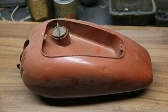 Prodám nádrž Manet M-90