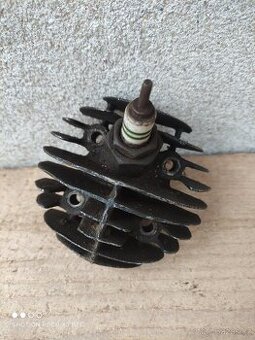 JAWA 50 Pařez - hlava válce (Pionýr)