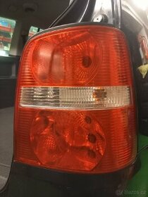 VW Touran - zadní světla