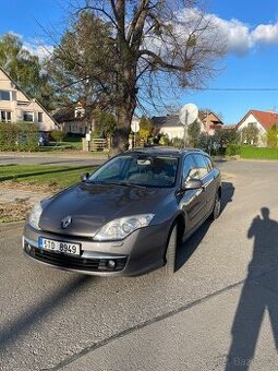 Renault LAGUNA 2.0 dCi 110 kW