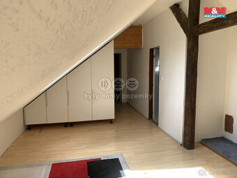 Pronájem bytu 1+kk, 58 m², Vojkovice