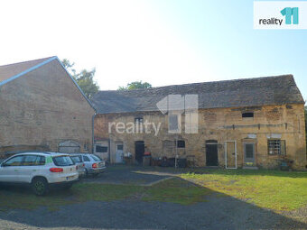 Prodej rodinného domu, 306m2, Sulejovice - 1