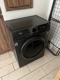 REZERVOVANO Pračka Midea MF100W60/T-CZ