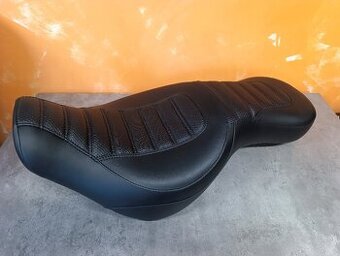 Sedlo Harley Davidson Softail Street Bob / Standard 107-114